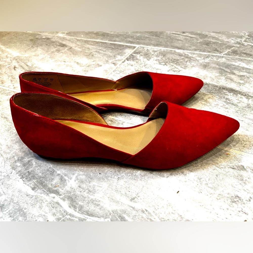 Naturalizer size 10m red flat